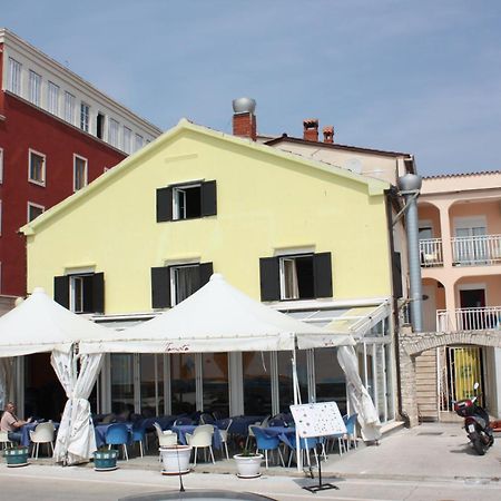 Apartments Tomato Novigrad Istria Eksteriør billede