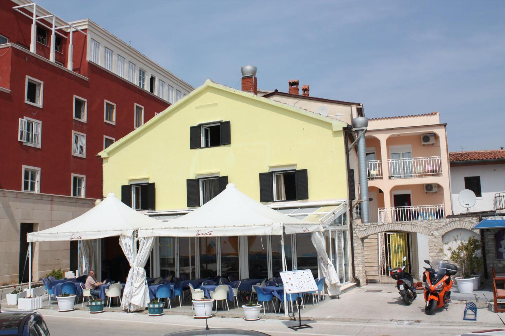 Apartments Tomato Novigrad Istria Eksteriør billede