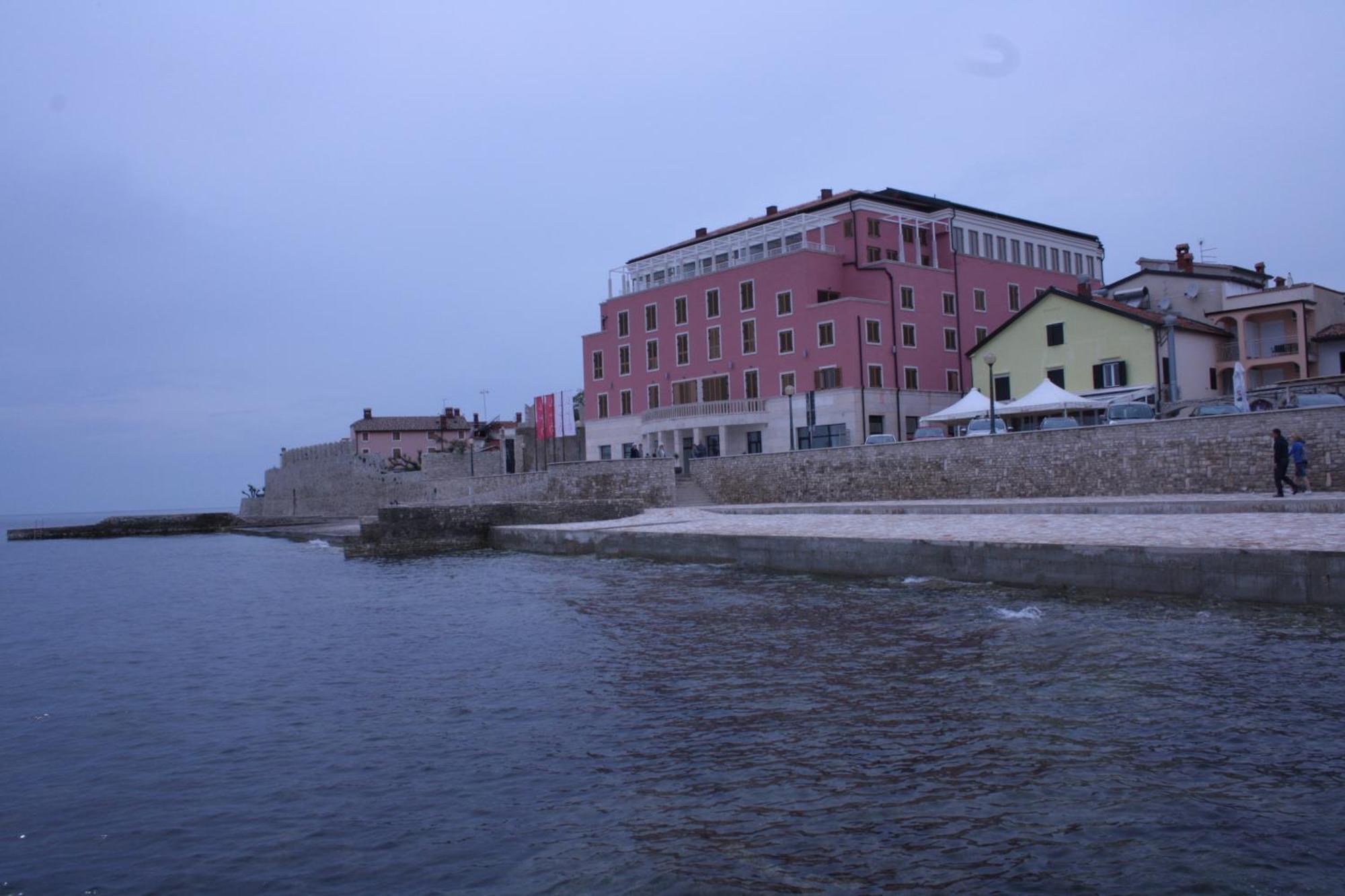 Apartments Tomato Novigrad Istria Eksteriør billede